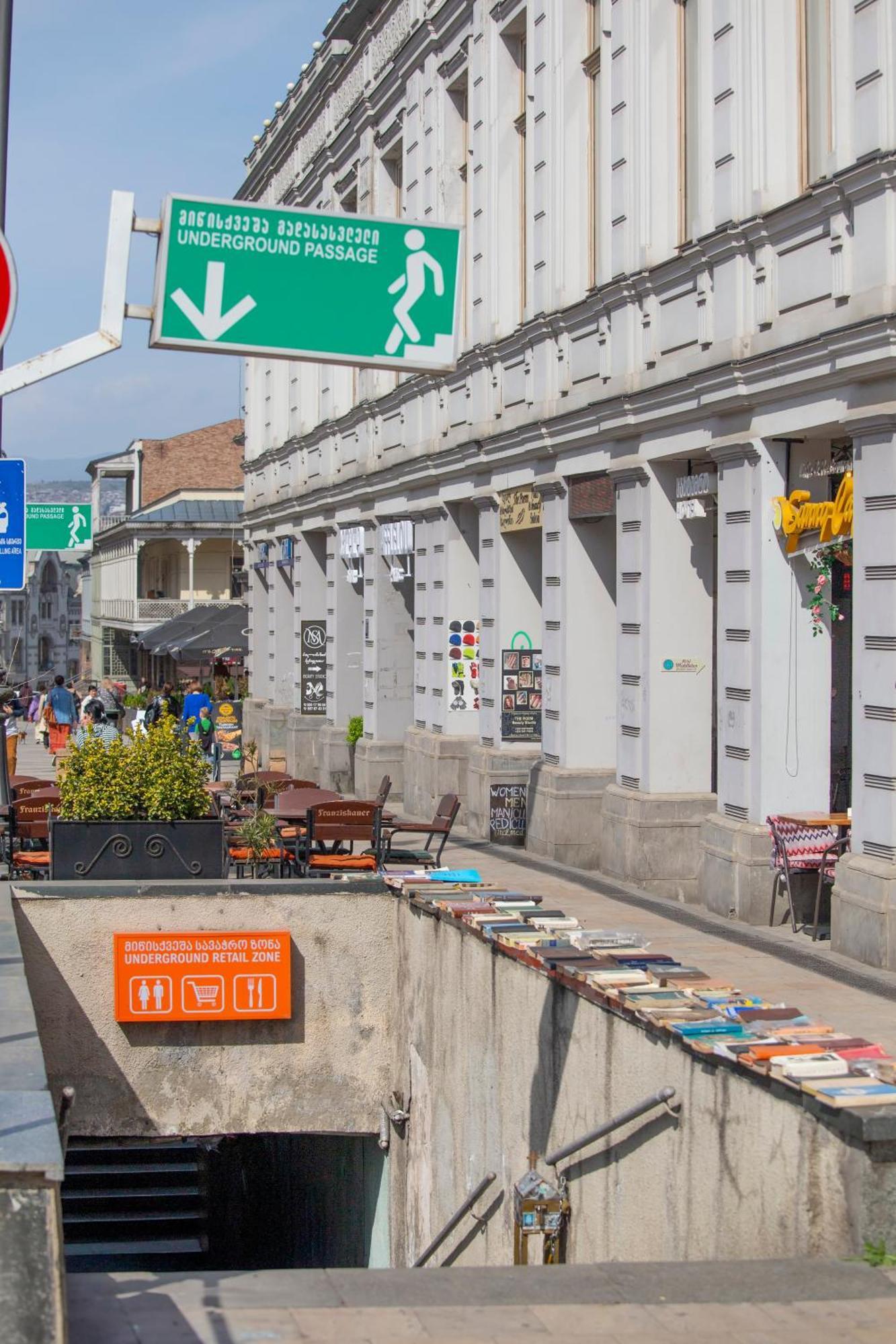 Hotel Middleton Tbilisi Ngoại thất bức ảnh