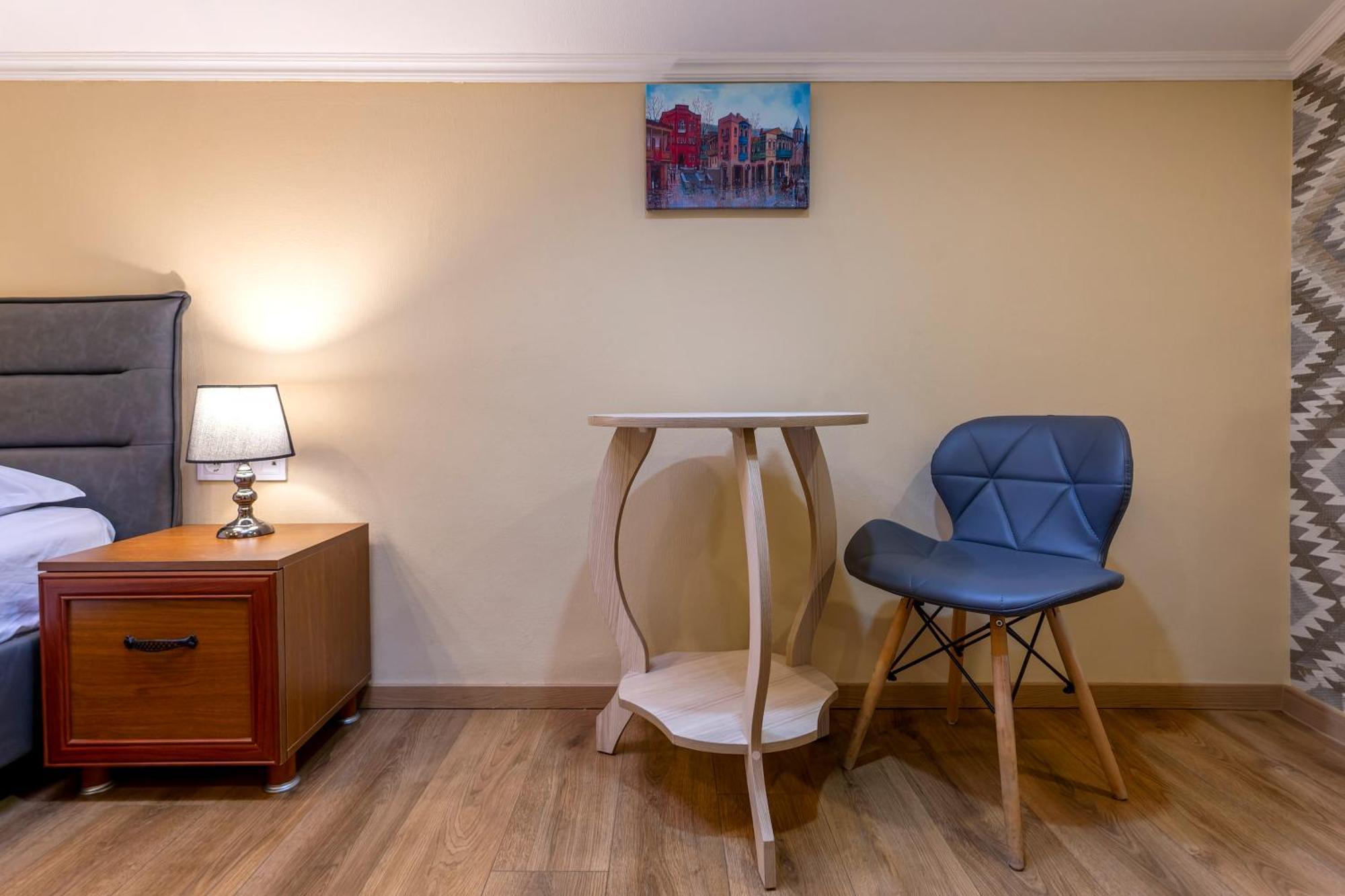 Hotel Middleton Tbilisi Ngoại thất bức ảnh